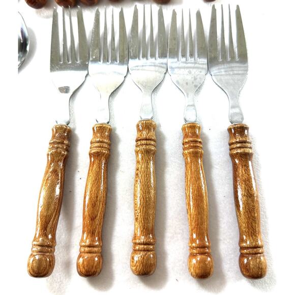 Vintage Stainless Flatware 28 Pc Wood Handle Set Taiwan Rustic Mid Century - Picture 4 of 6